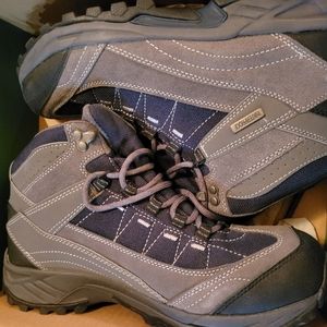 Gander Mtn hiking boots